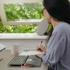 Contour Design RollerMouse Red Plus - Wireless -Logitech sHOP 012313 000791 2 910x 28027.1702579348