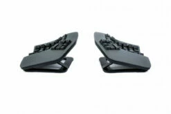 Kinesis Advantage360 Keyboard -Logitech sHOP KB360PR0 high tent 700x467 640x480 94836.1667336888