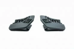Kinesis Advantage360 Keyboard -Logitech sHOP KB360PR0 medium tent 700x467 640x480 46905.1667336888