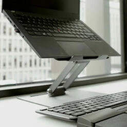 Contour Design Laptop Riser -Logitech sHOP Laptopriserlifestyle5 2 910x 90390.1700033147