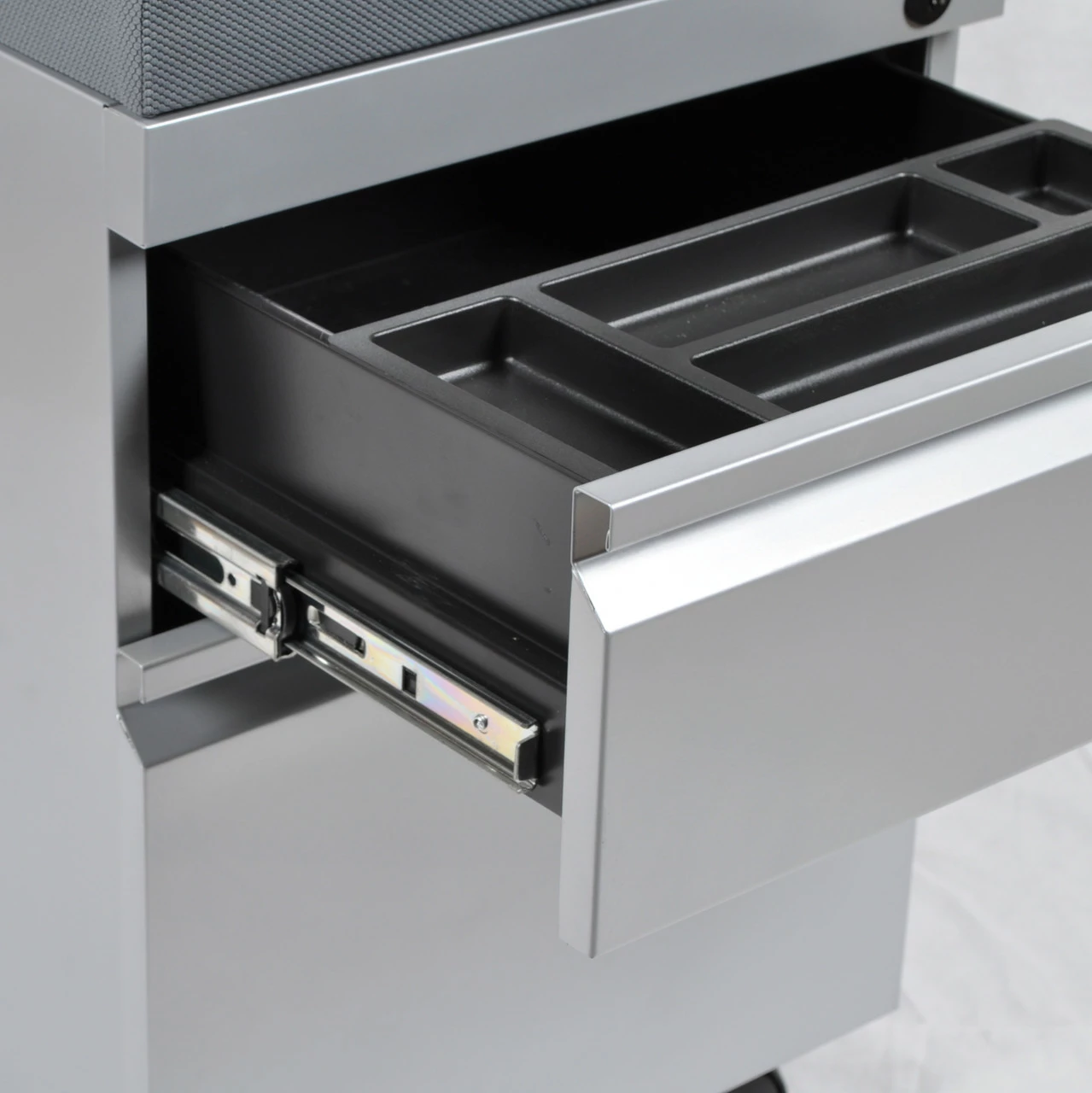 Element Mobile Box File Pedestal 6 Element Mobile Box File Pedestal - Image 5